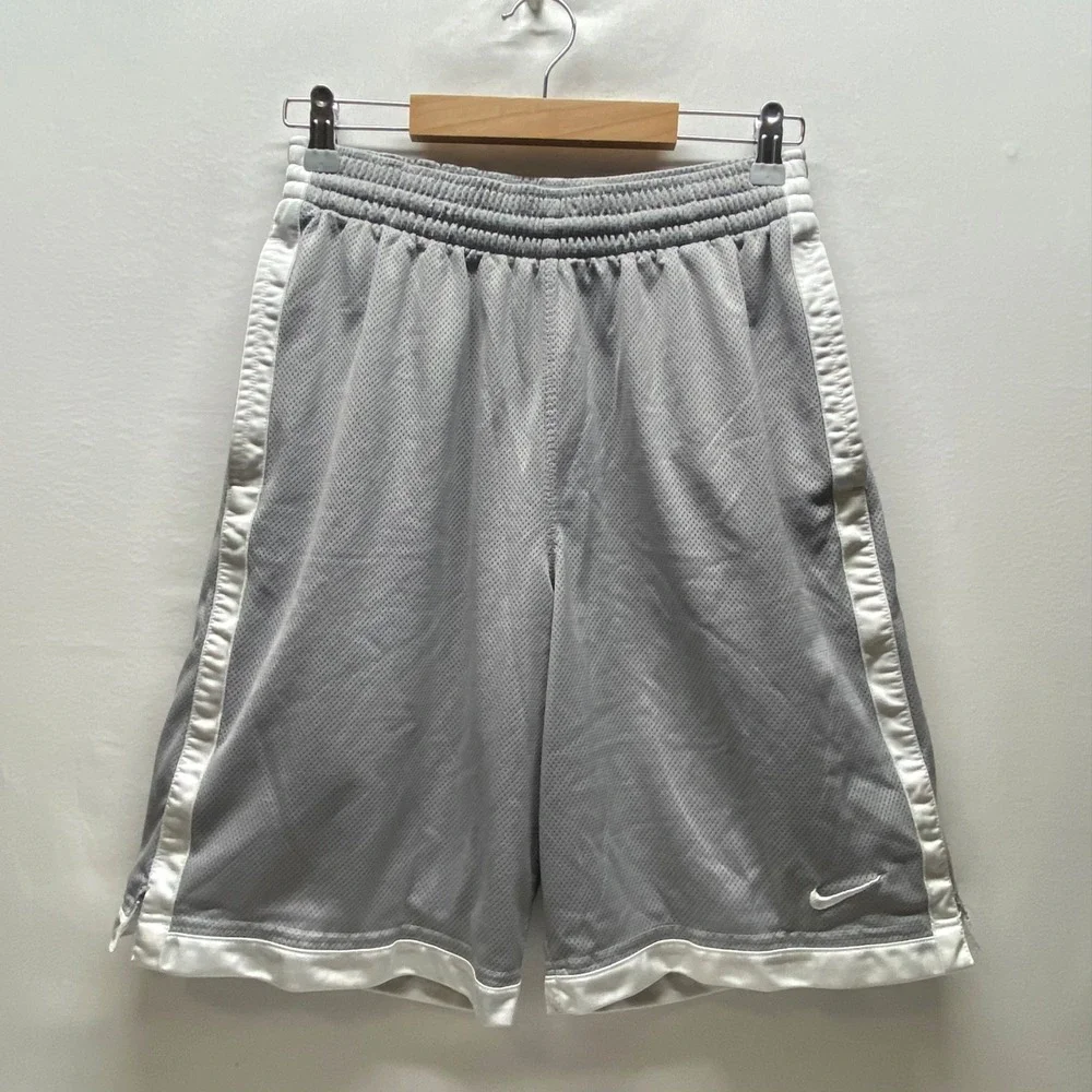 Nike Basketball‎ Shorts Men's Small Grey Mesh White 10